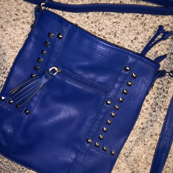 Blue purse - Picture 2 of 3